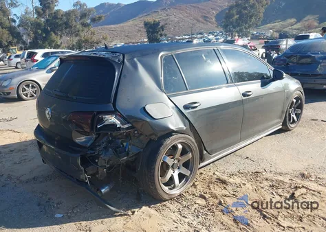 2015 Volkswagen Golf Gti 2.0T Se 4-Door z USA, uszkodzony, nr VIN 3VW4T7AU5FM029709